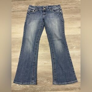 Maurices Original Bootcut Distressed Blue Jeans Women’s Size 9/10 short